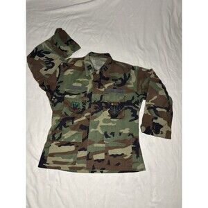 Military BDU Field Jacket Mens Medium Short Woodland Camo Excellent US Air Force